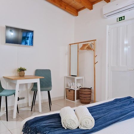 Vila Minha Casa Sua Casa - Cozy Little House, Ac & Wifi Ferragudo  Exteriér fotografie